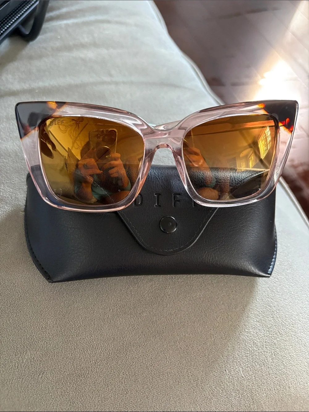 Diff Eyewear Lizzy Pink Tortoise Cat-Eye Sunglasses with Brown Lenses